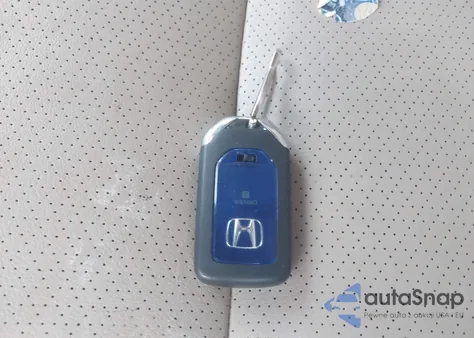 2017 Honda Accord Hybrid Ex-L z USA, uszkodzony, nr VIN JHMCR6F50HC027667